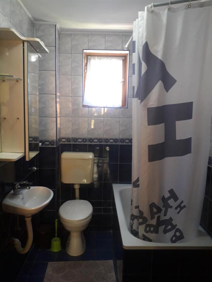 Hostel Topic Banja Luka Kültér fotó
