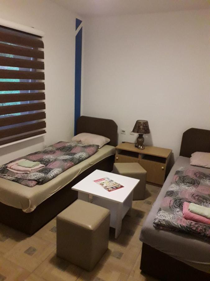 Hostel Topic Banja Luka Kültér fotó