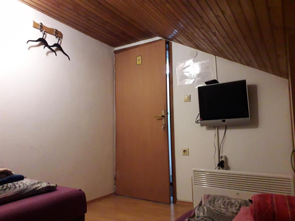 Hostel Topic Banja Luka Kültér fotó
