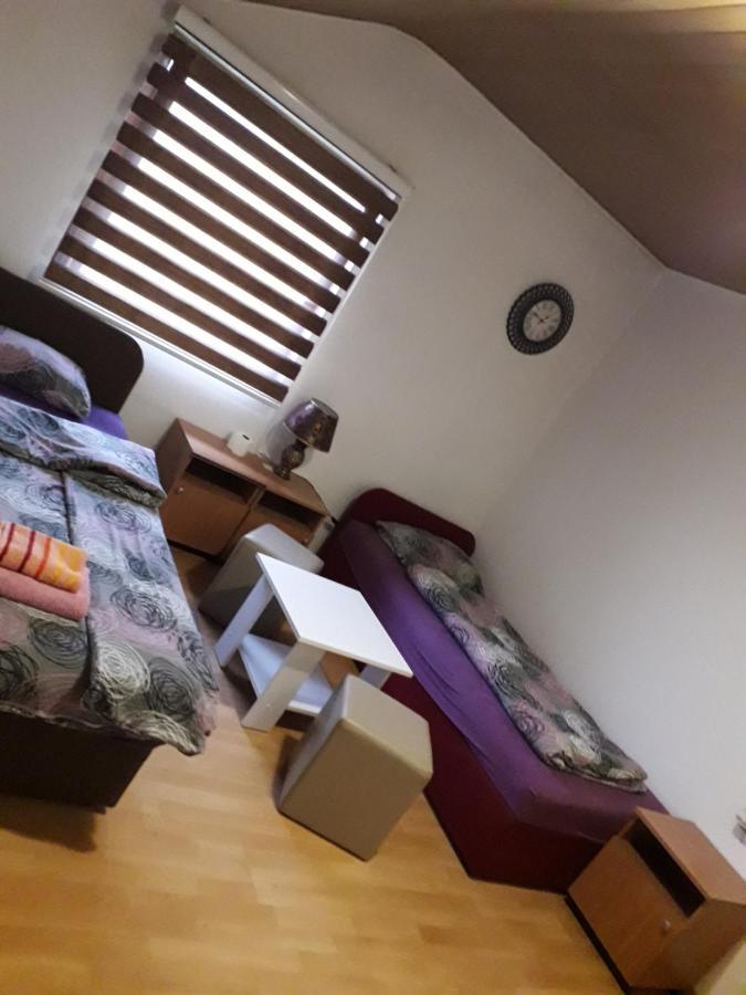 Hostel Topic Banja Luka Kültér fotó