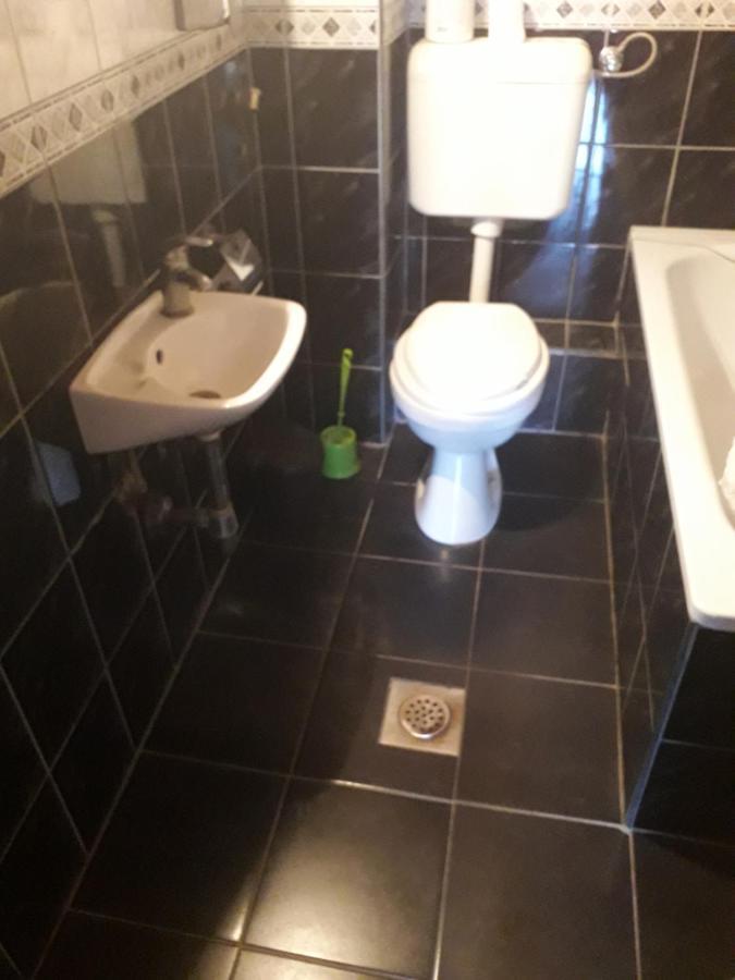 Hostel Topic Banja Luka Kültér fotó