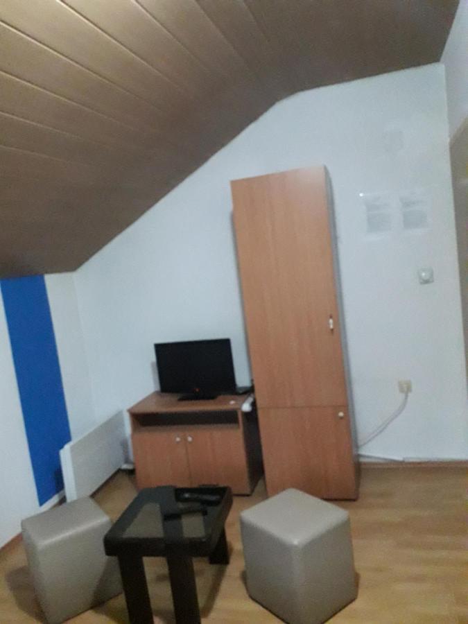 Hostel Topic Banja Luka Kültér fotó