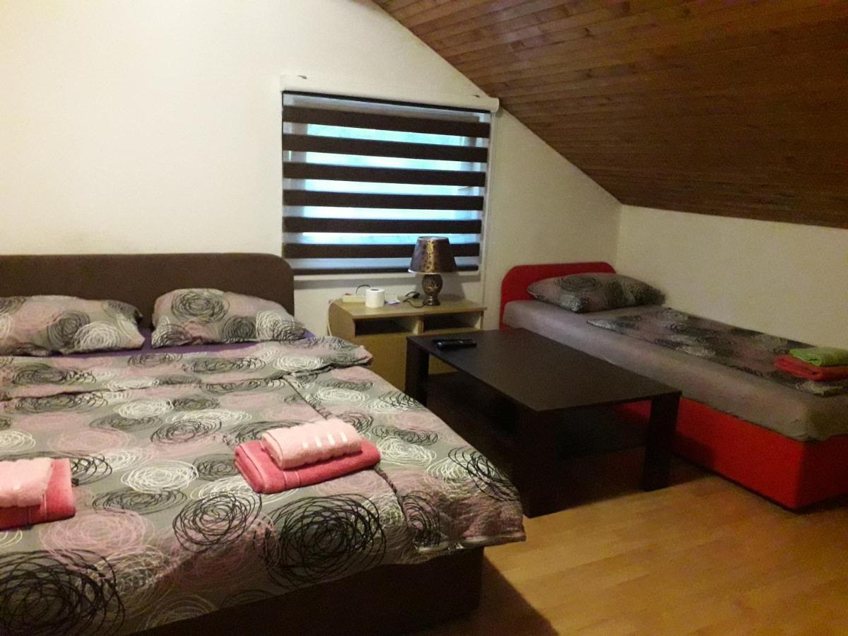 Hostel Topic Banja Luka Kültér fotó