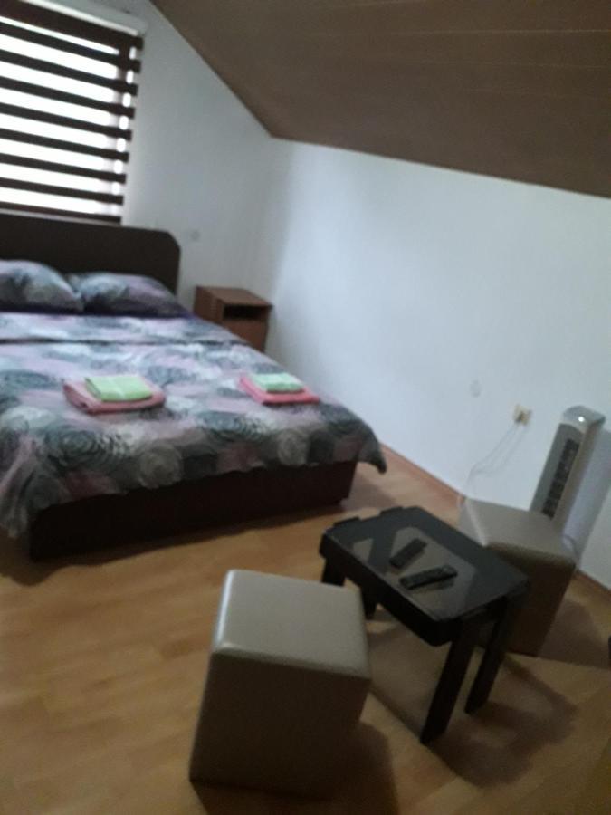 Hostel Topic Banja Luka Kültér fotó